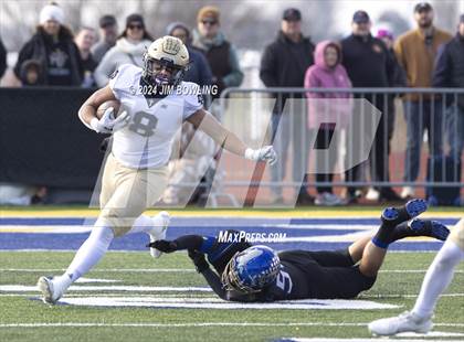 Thumbnail 3 in Maroa-Forsyth vs Quincy Notre Dame (IHSA 2A State Quarterfinal) photogallery.