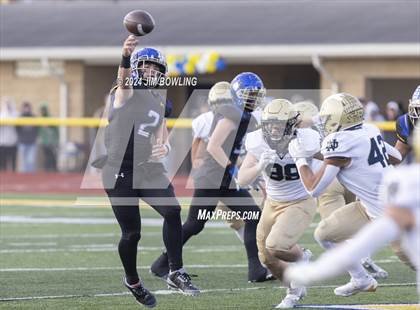 Thumbnail 2 in Maroa-Forsyth vs Quincy Notre Dame (IHSA 2A State Quarterfinal) photogallery.