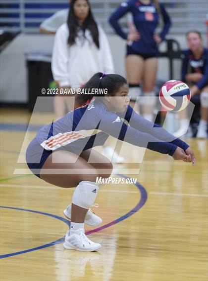 Thumbnail 3 in Aledo vs. Sachse (NISD Tournament) photogallery.