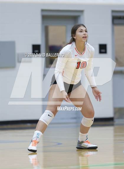Thumbnail 2 in Aledo vs. Sachse (NISD Tournament) photogallery.