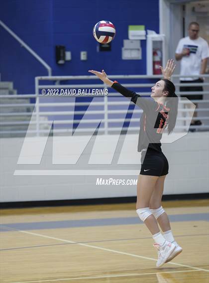 Thumbnail 2 in Aledo vs. Sachse (NISD Tournament) photogallery.