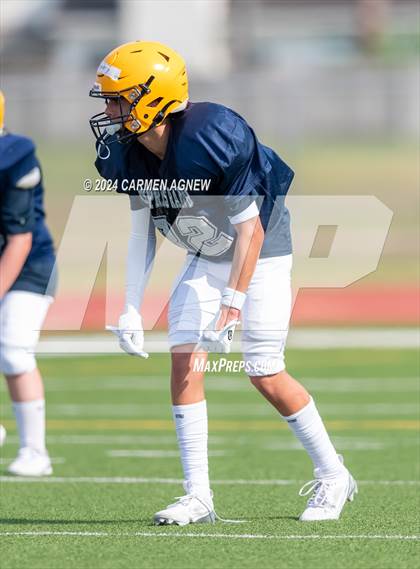 Thumbnail 2 in Cypress Ranch vs Magnolia photogallery.