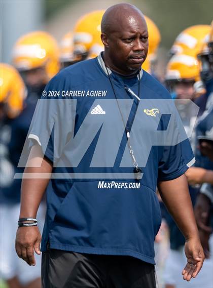 Thumbnail 3 in Cypress Ranch vs Magnolia photogallery.