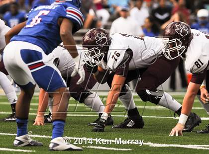 Thumbnail 3 in Cy-Fair vs Dickinson (UIL 6A Regional Playoff) photogallery.