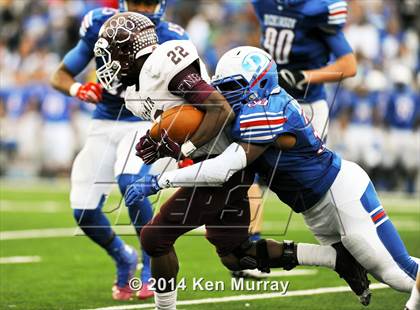 Thumbnail 2 in Cy-Fair vs Dickinson (UIL 6A Regional Playoff) photogallery.