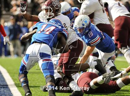 Thumbnail 2 in Cy-Fair vs Dickinson (UIL 6A Regional Playoff) photogallery.