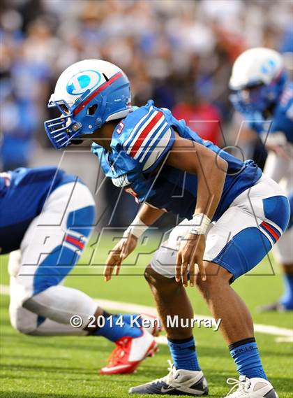 Thumbnail 3 in Cy-Fair vs Dickinson (UIL 6A Regional Playoff) photogallery.
