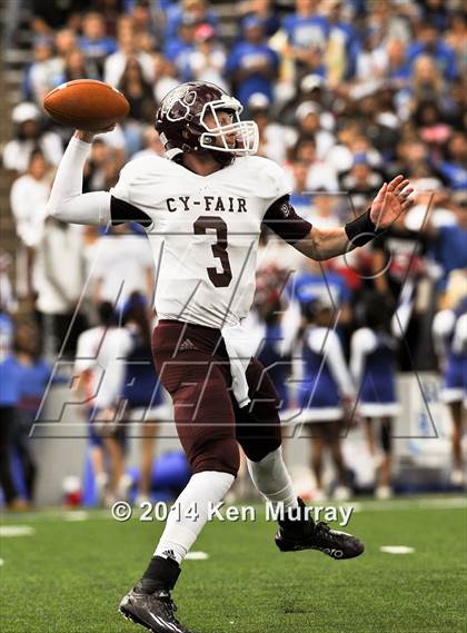 Thumbnail 3 in Cy-Fair vs Dickinson (UIL 6A Regional Playoff) photogallery.