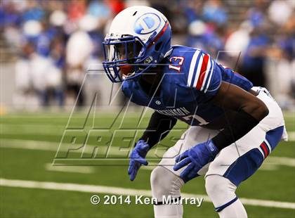 Thumbnail 3 in Cy-Fair vs Dickinson (UIL 6A Regional Playoff) photogallery.
