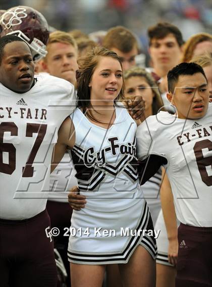 Thumbnail 2 in Cy-Fair vs Dickinson (UIL 6A Regional Playoff) photogallery.