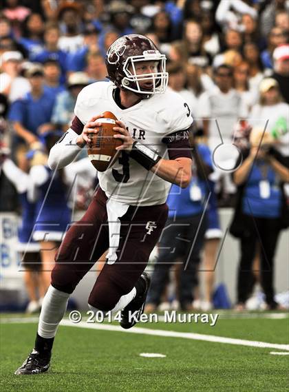 Thumbnail 2 in Cy-Fair vs Dickinson (UIL 6A Regional Playoff) photogallery.