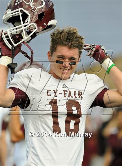 Thumbnail 3 in Cy-Fair vs Dickinson (UIL 6A Regional Playoff) photogallery.