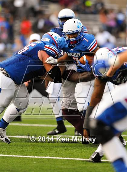 Thumbnail 2 in Cy-Fair vs Dickinson (UIL 6A Regional Playoff) photogallery.