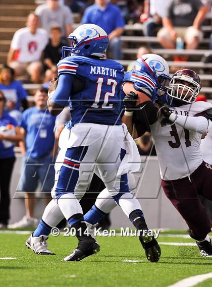 Thumbnail 3 in Cy-Fair vs Dickinson (UIL 6A Regional Playoff) photogallery.