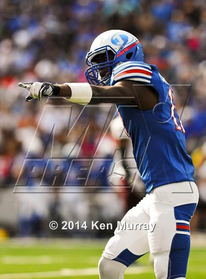 Thumbnail 2 in Cy-Fair vs Dickinson (UIL 6A Regional Playoff) photogallery.