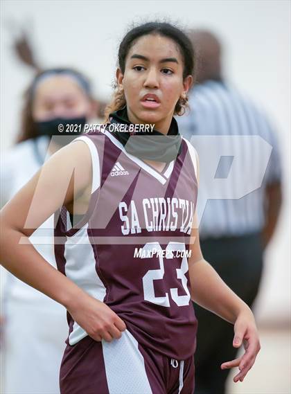 Thumbnail 2 in St. Agnes Academy vs San Antonio Christian (TAPPS 6A Area Playoff) photogallery.