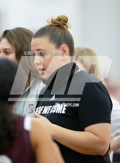Thumbnail 1 in St. Agnes Academy vs San Antonio Christian (TAPPS 6A Area Playoff) photogallery.