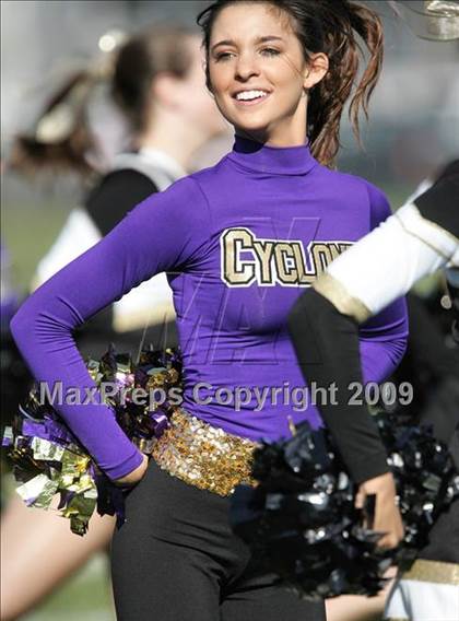 Thumbnail 1 in Glenwood @ Sacred Heart-Griffin (IHSA Class 5A Playoffs) photogallery.