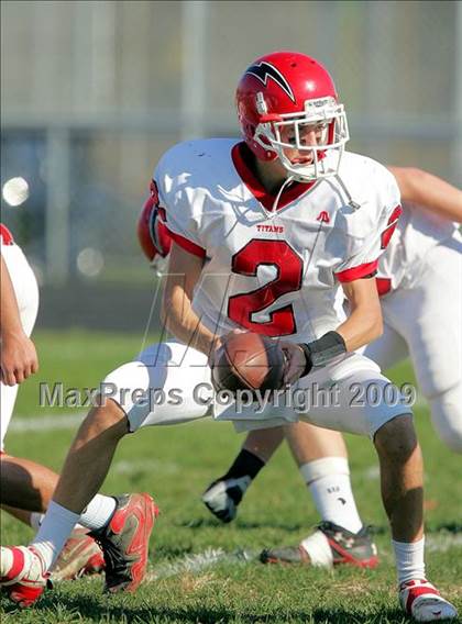 Thumbnail 1 in Glenwood @ Sacred Heart-Griffin (IHSA Class 5A Playoffs) photogallery.