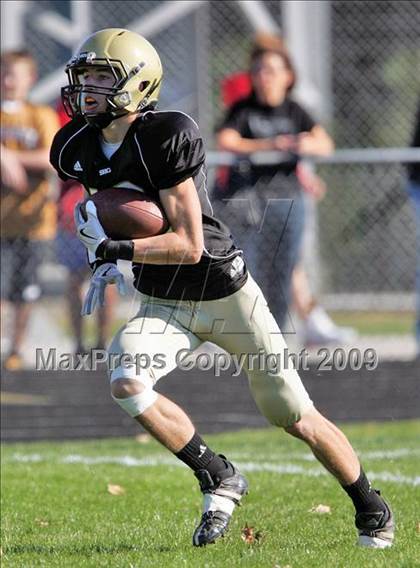 Thumbnail 1 in Glenwood @ Sacred Heart-Griffin (IHSA Class 5A Playoffs) photogallery.