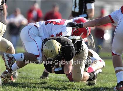 Thumbnail 3 in Glenwood @ Sacred Heart-Griffin (IHSA Class 5A Playoffs) photogallery.