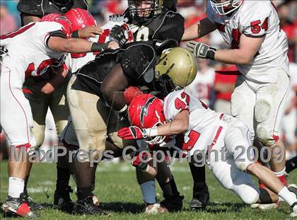 Thumbnail 1 in Glenwood @ Sacred Heart-Griffin (IHSA Class 5A Playoffs) photogallery.