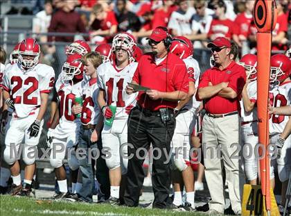 Thumbnail 2 in Glenwood @ Sacred Heart-Griffin (IHSA Class 5A Playoffs) photogallery.