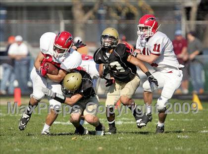 Thumbnail 3 in Glenwood @ Sacred Heart-Griffin (IHSA Class 5A Playoffs) photogallery.