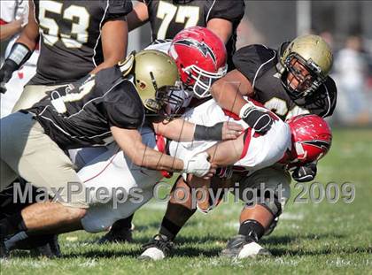 Thumbnail 3 in Glenwood @ Sacred Heart-Griffin (IHSA Class 5A Playoffs) photogallery.