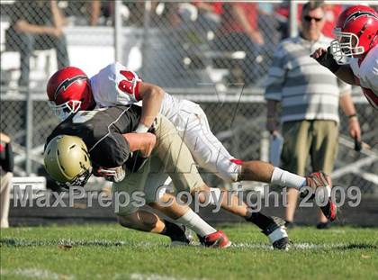Thumbnail 2 in Glenwood @ Sacred Heart-Griffin (IHSA Class 5A Playoffs) photogallery.