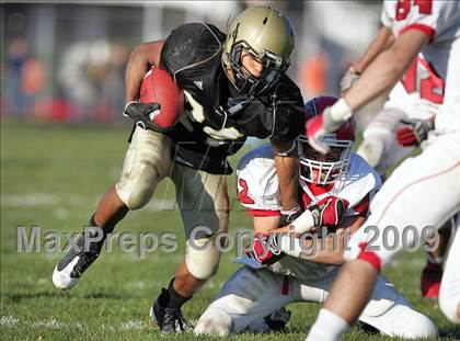 Thumbnail 3 in Glenwood @ Sacred Heart-Griffin (IHSA Class 5A Playoffs) photogallery.