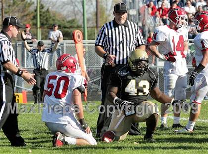 Thumbnail 2 in Glenwood @ Sacred Heart-Griffin (IHSA Class 5A Playoffs) photogallery.