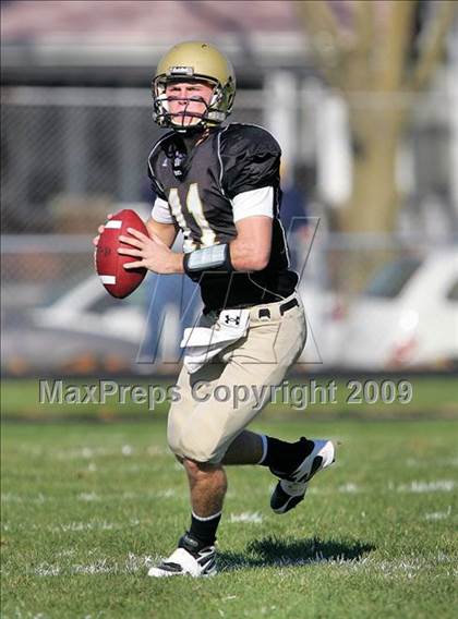 Thumbnail 3 in Glenwood @ Sacred Heart-Griffin (IHSA Class 5A Playoffs) photogallery.
