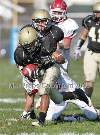 Thumbnail 2 in Glenwood @ Sacred Heart-Griffin (IHSA Class 5A Playoffs) photogallery.