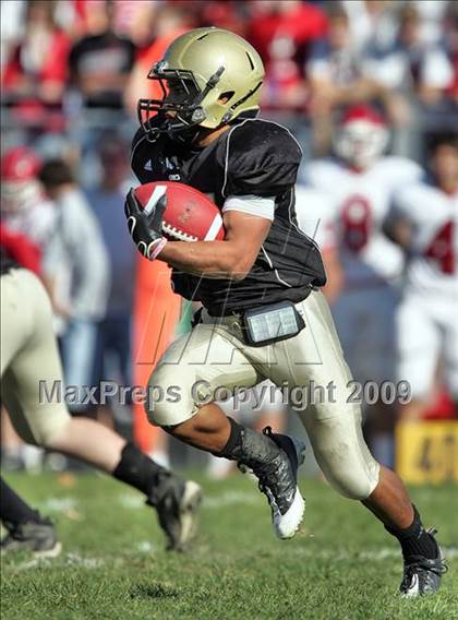 Thumbnail 3 in Glenwood @ Sacred Heart-Griffin (IHSA Class 5A Playoffs) photogallery.
