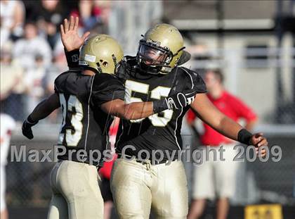 Thumbnail 2 in Glenwood @ Sacred Heart-Griffin (IHSA Class 5A Playoffs) photogallery.