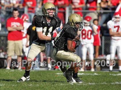 Thumbnail 3 in Glenwood @ Sacred Heart-Griffin (IHSA Class 5A Playoffs) photogallery.