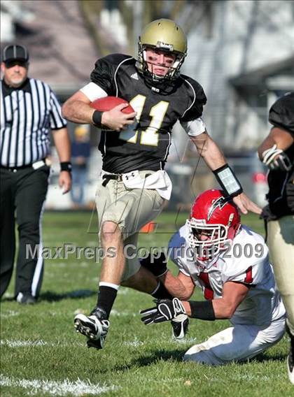 Thumbnail 2 in Glenwood @ Sacred Heart-Griffin (IHSA Class 5A Playoffs) photogallery.