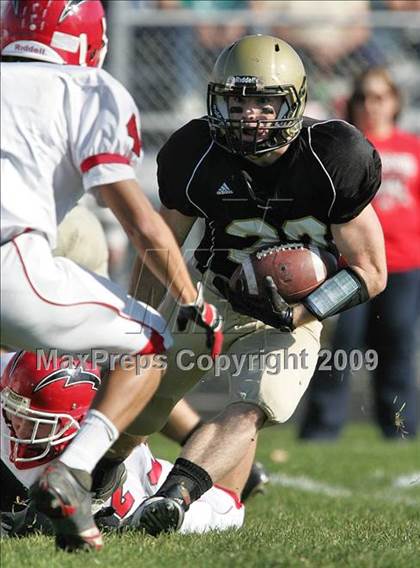 Thumbnail 2 in Glenwood @ Sacred Heart-Griffin (IHSA Class 5A Playoffs) photogallery.