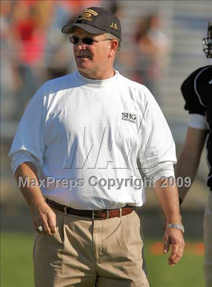 Thumbnail 3 in Glenwood @ Sacred Heart-Griffin (IHSA Class 5A Playoffs) photogallery.