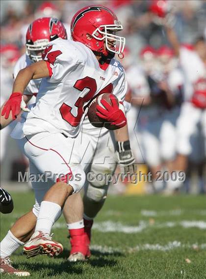 Thumbnail 2 in Glenwood @ Sacred Heart-Griffin (IHSA Class 5A Playoffs) photogallery.
