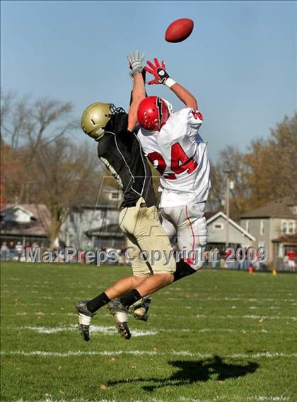 Thumbnail 1 in Glenwood @ Sacred Heart-Griffin (IHSA Class 5A Playoffs) photogallery.