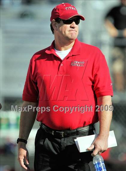 Thumbnail 2 in Glenwood @ Sacred Heart-Griffin (IHSA Class 5A Playoffs) photogallery.