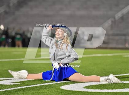 Thumbnail 3 in Reedy vs. Longview (UIL 5A Area Playoff) photogallery.