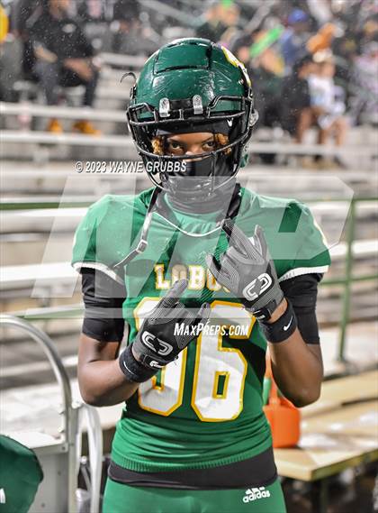 Thumbnail 1 in Reedy vs. Longview (UIL 5A Area Playoff) photogallery.