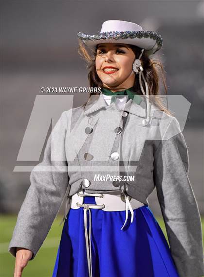 Thumbnail 3 in Reedy vs. Longview (UIL 5A Area Playoff) photogallery.