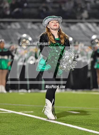 Thumbnail 3 in Reedy vs. Longview (UIL 5A Area Playoff) photogallery.