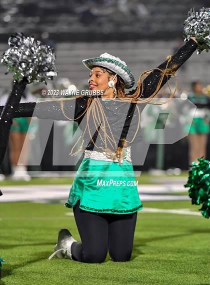 Thumbnail 2 in Reedy vs. Longview (UIL 5A Area Playoff) photogallery.