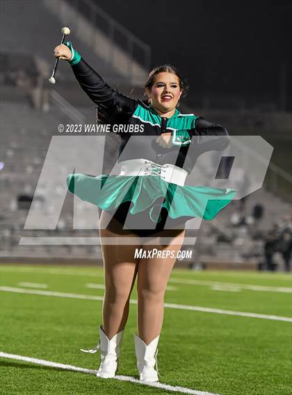Thumbnail 1 in Reedy vs. Longview (UIL 5A Area Playoff) photogallery.