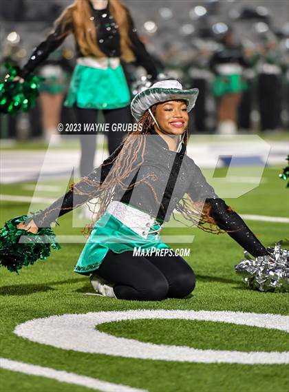 Thumbnail 3 in Reedy vs. Longview (UIL 5A Area Playoff) photogallery.